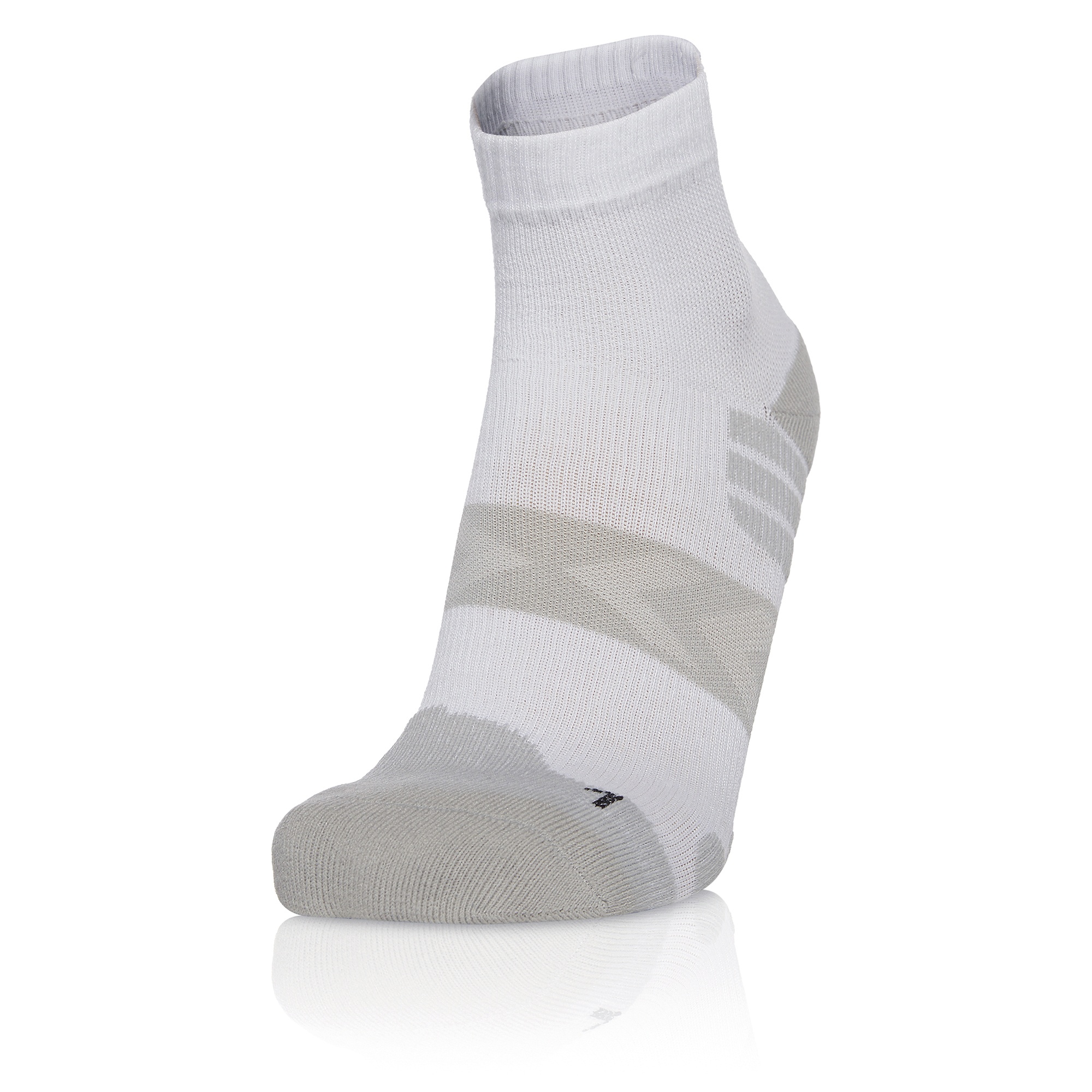 EXERT MULTISPORT SHORT SOCKS WHT M-CARAPE Macron.rs